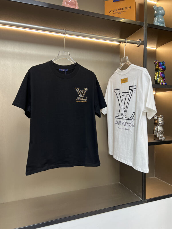 ⁦חולצה קצרה של לואי ויטון⁩ – תמונה ⁦11⁩
