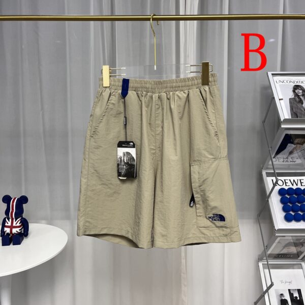 ⁦מכנסיים קצרים של דה נורט פייס⁩ – תמונה ⁦3⁩