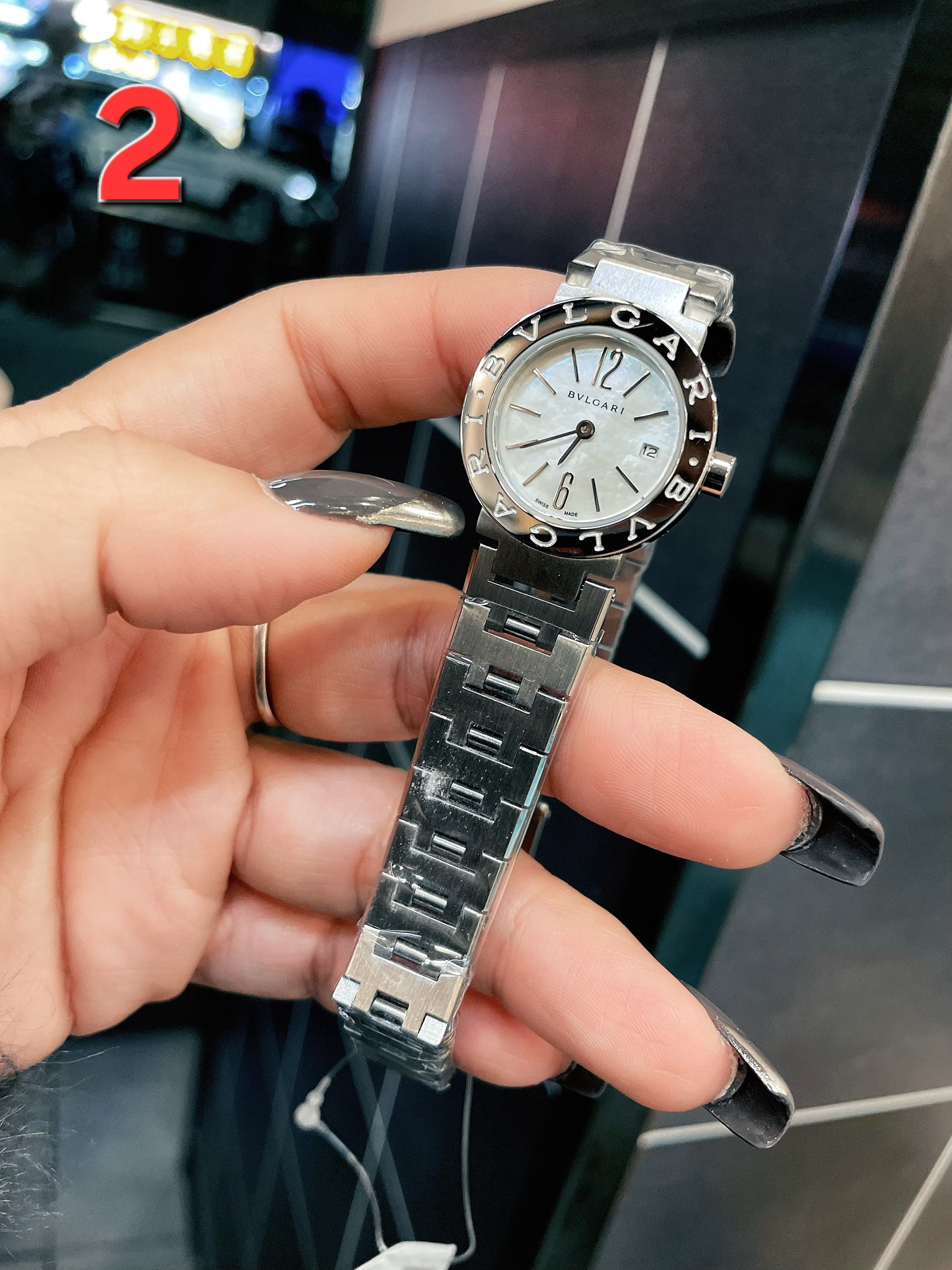 שעון של בולגרי – תמונה 3