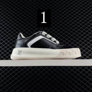 נעליים של לואי ויטון Tilted Suede Low Sneakers